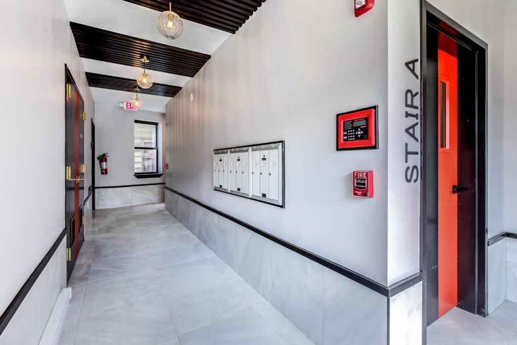 Luxury Designer Theme 2Br Apt Near Nyc / Thepath Apartamento Newark Exterior foto
